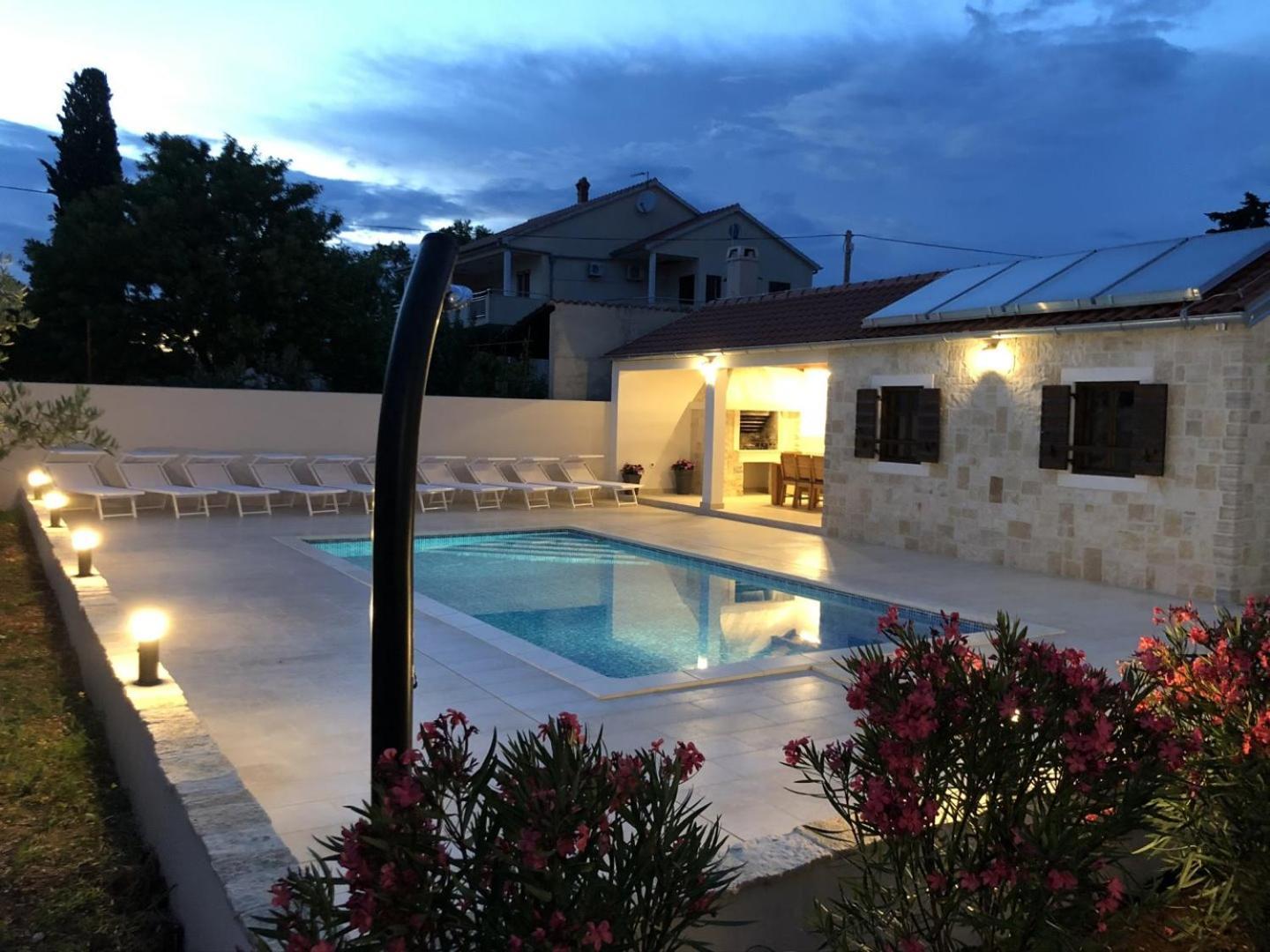 Villa Stella - Crowonder Luxury Rent Turanj Zewnętrze zdjęcie