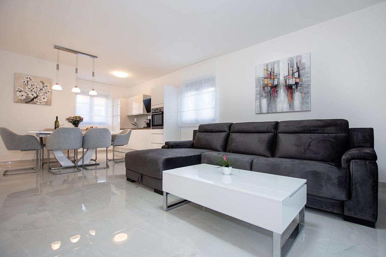 Villa Stella - Crowonder Luxury Rent Turanj Zewnętrze zdjęcie