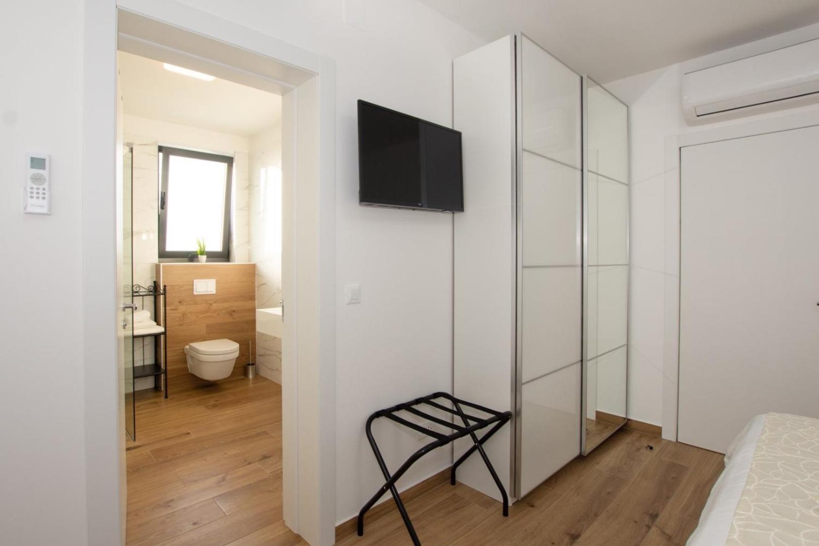 Villa Stella - Crowonder Luxury Rent Turanj Zewnętrze zdjęcie
